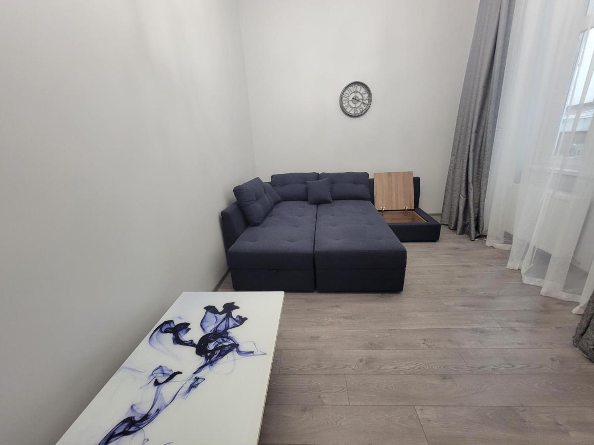 Warm & Cozy Apartment In The Heart Of Historical Lviv Exteriör bild